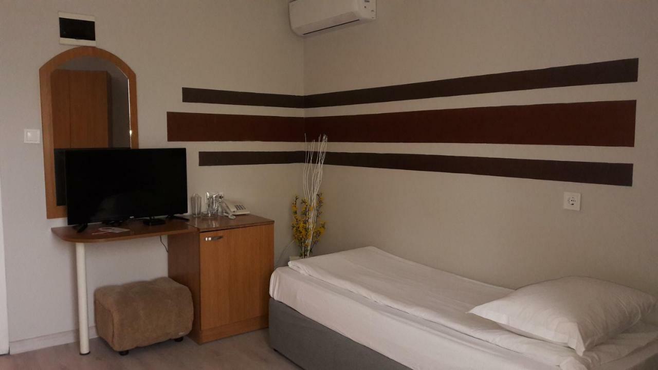 Rio Family Hotel Blagoevgrad Exterior foto